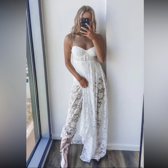 NEW! For Love & Lemons Lorena Maxi Dress - Picture 5 of 16